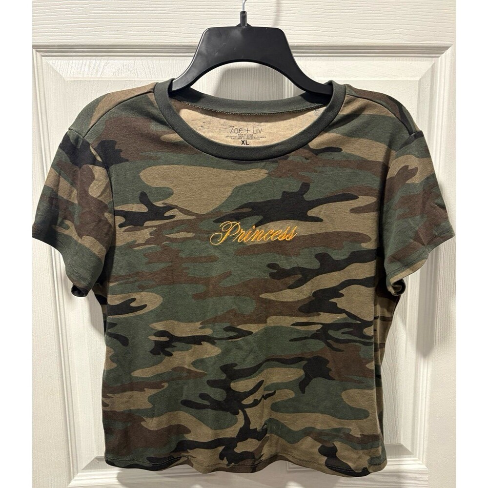 T-shirt